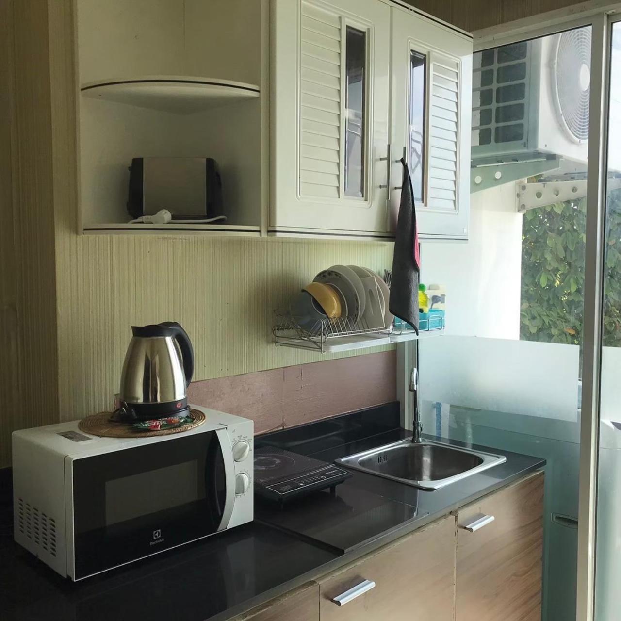 The Ozone Condotel Appartement Krabi town