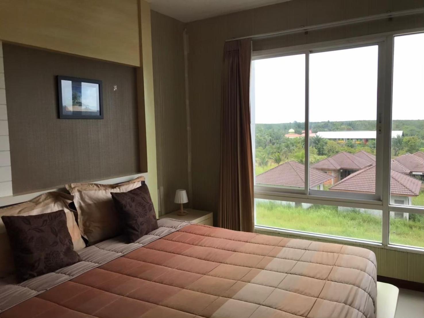 The Ozone Condotel * Krabi town