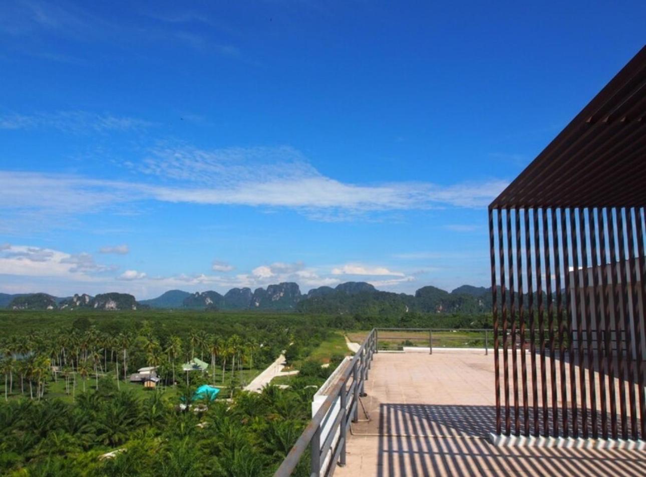 The Ozone Condotel * Krabi town